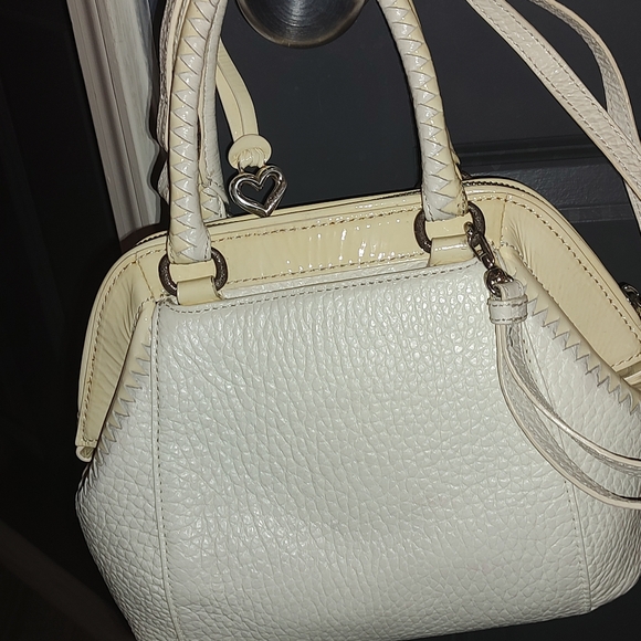 BRIGHTON MASTERPIECE PRINCESSA CZARINA ANJU 3D APPLIQUE JEWELED CROSSBODY - Picture 2 of 6